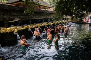 Tirtha Empul Temple ubud temples eau sacrée purification